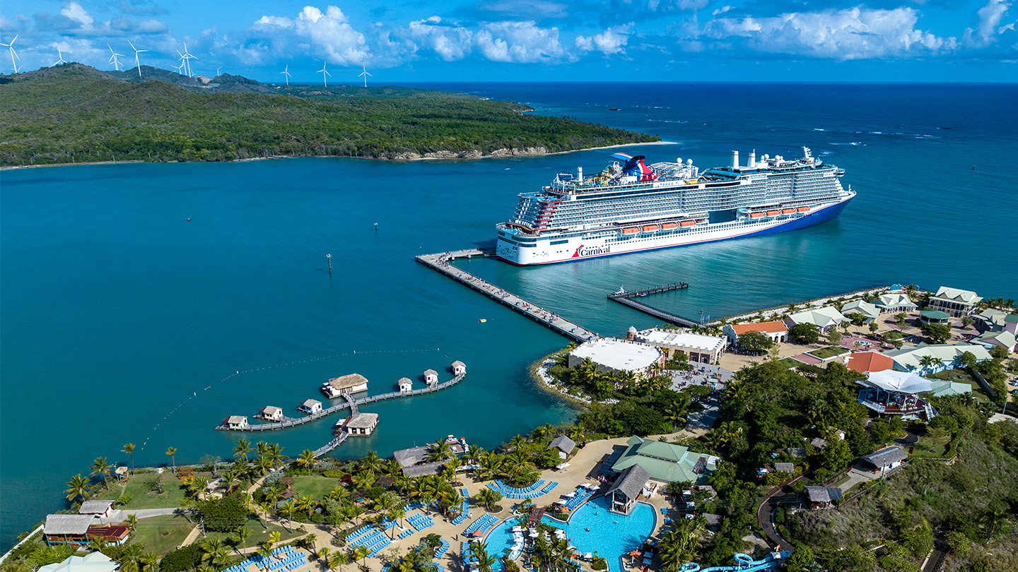 Puerto Amber Cove